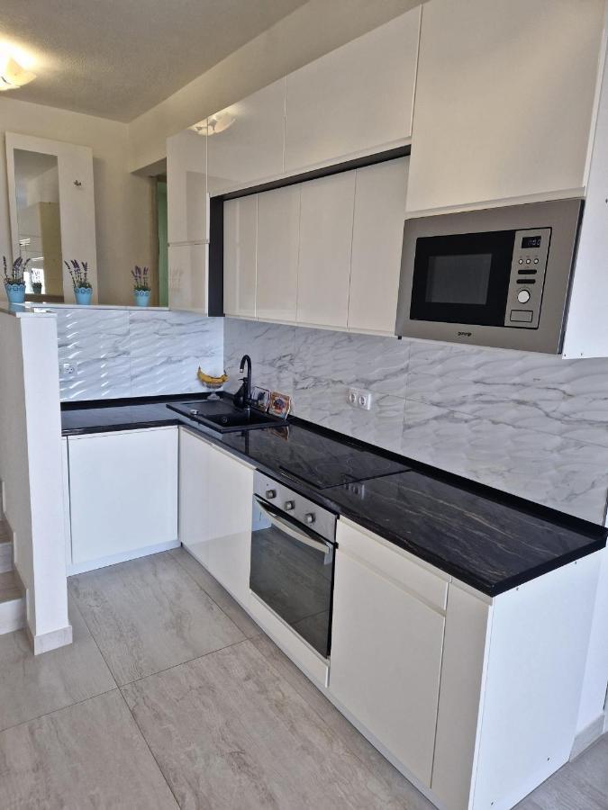 Amazing Sea View Apartment Omis Exterior photo